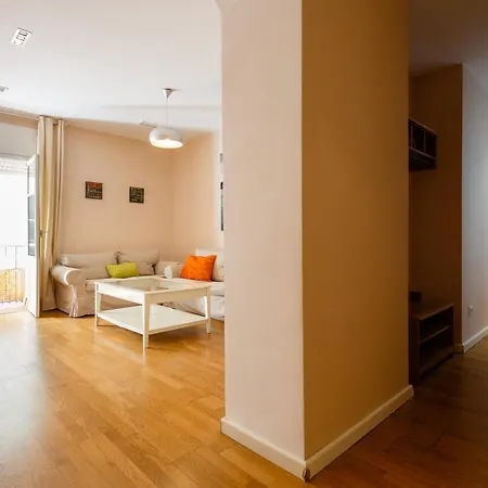 El Candil Family Apartment *